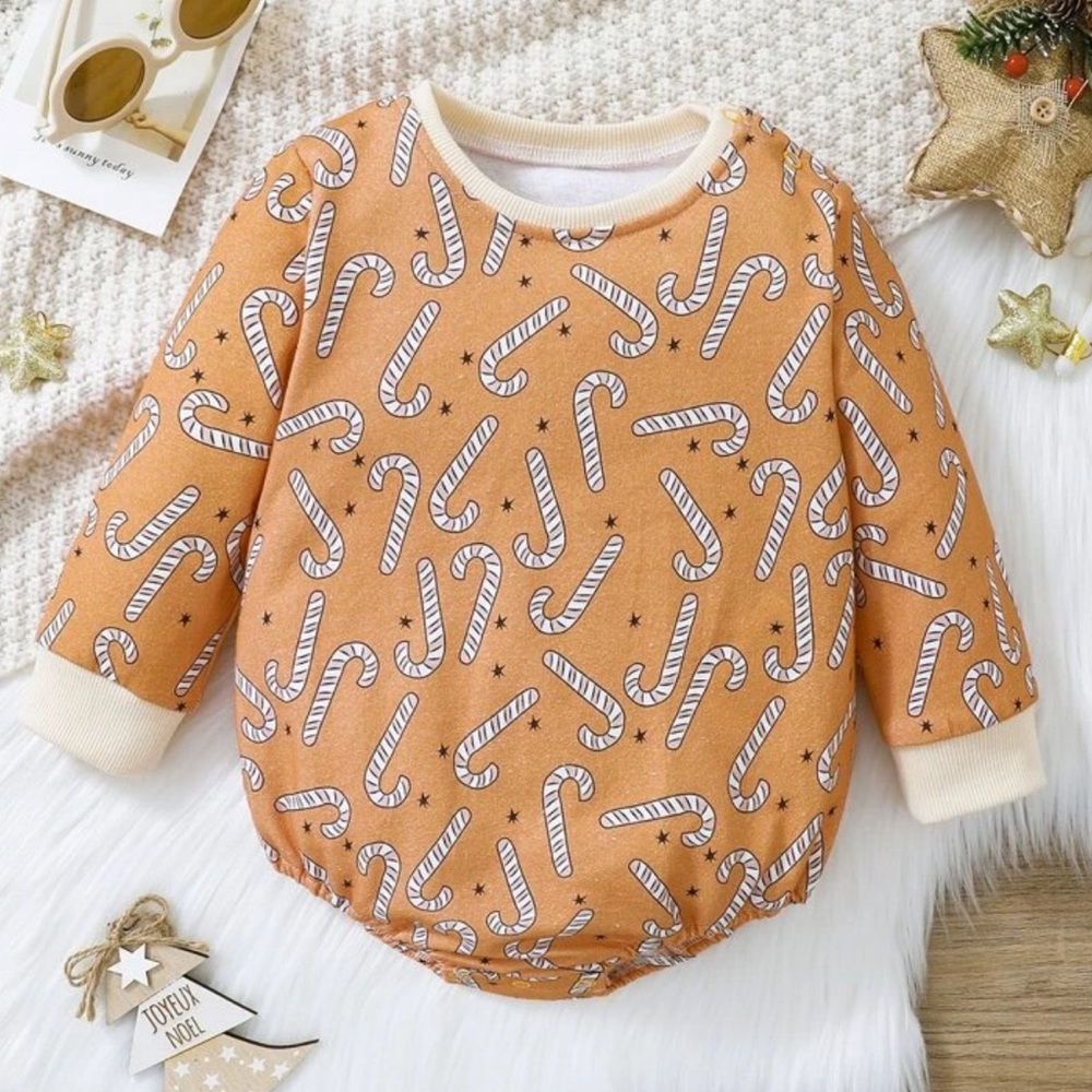 Long sleeved candy cane outfit